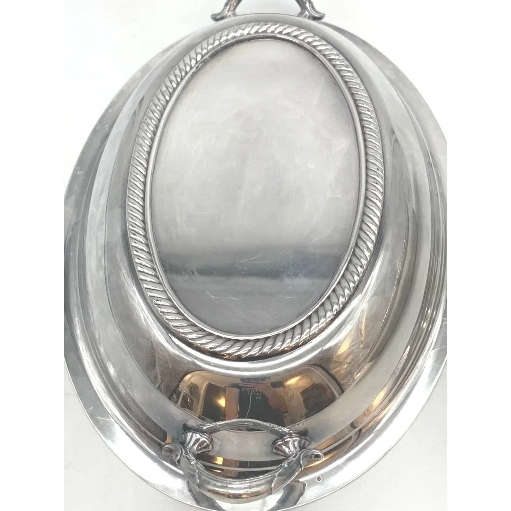 International Silver Co Castleton Serving Dish Silver Plated Covered Oval 682